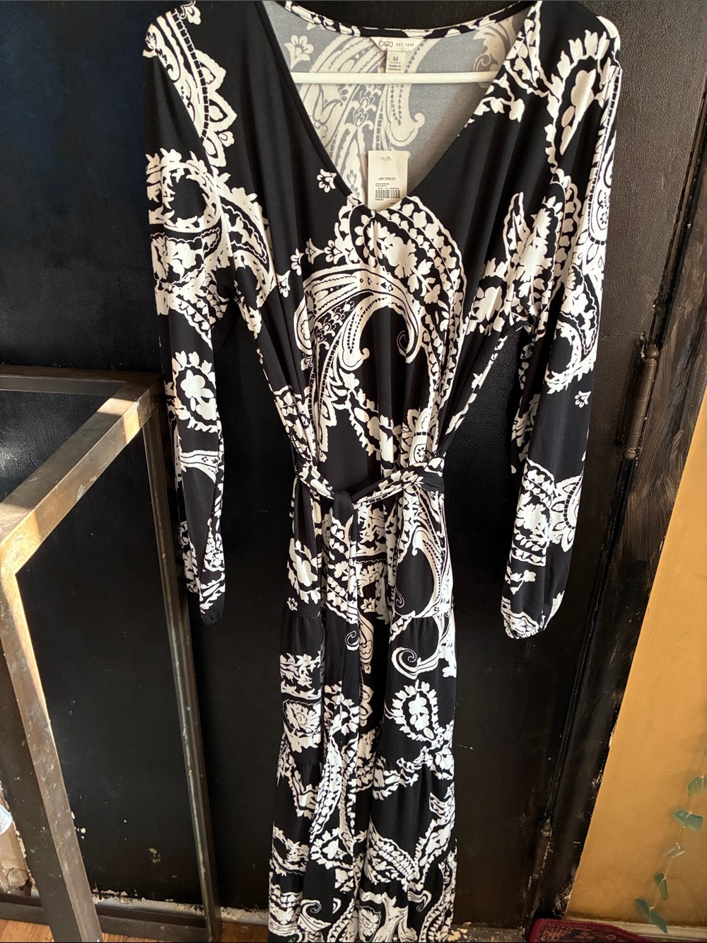 Cato Black and White Paisley Long Sleeve Maxi Dress with belt and pockets M NWT